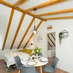 Fantattic Apartments Split Old Town